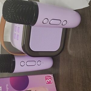 IROO Karafun Portable Karaoke Speaker